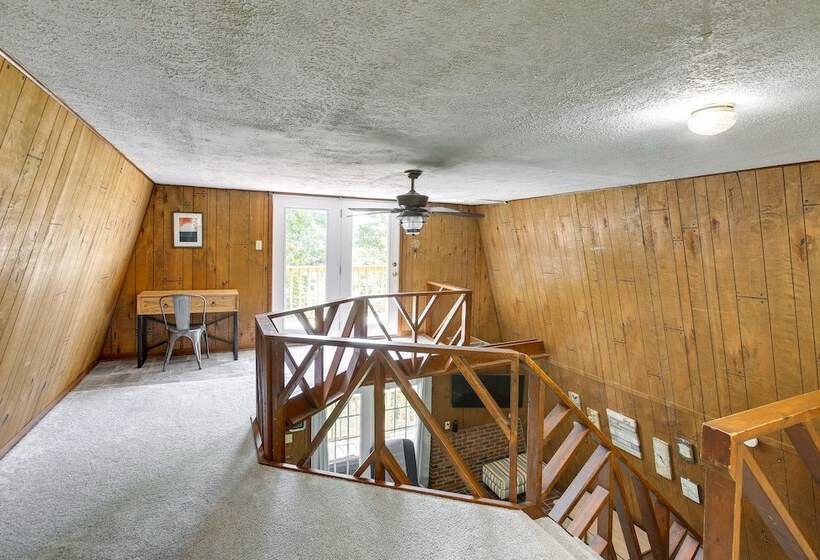 Secluded Jamestown Cabin W/ Fire Pit!