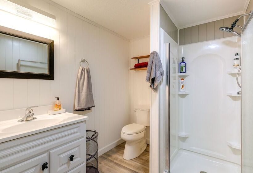 Secluded Meadows Of Dan Cabin W/ Fire Pit!