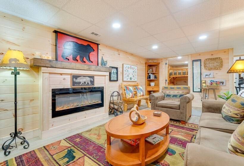 Secluded Murphy Vacation Rental W/ Private Hot Tub