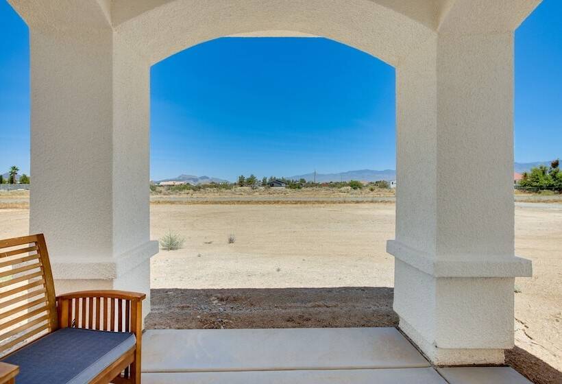 Serene Pahrump Cottage W/ Mountain Views!