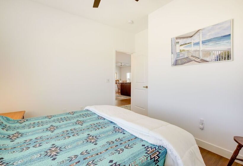 Serene Pahrump Cottage W/ Mountain Views!