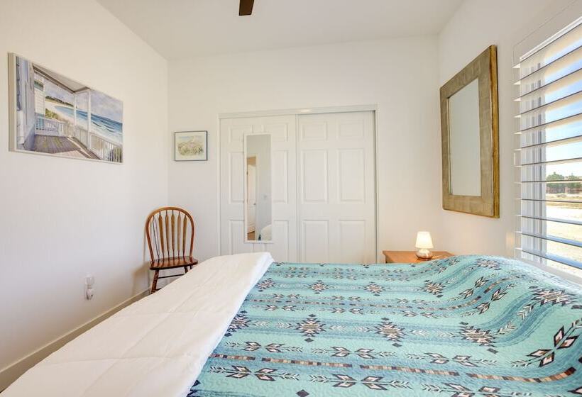 Serene Pahrump Cottage W/ Mountain Views!