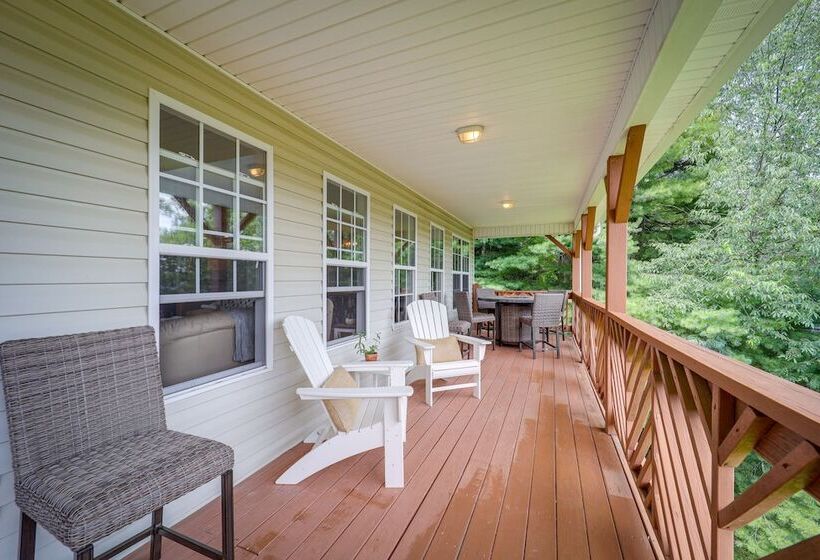 8 Mi To Sugar Mountain Resort: Seven Devils Home