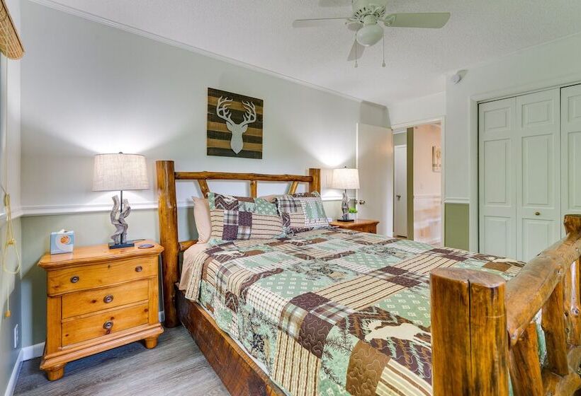 Skyview Retreat  Cabin W/ Mountain Views!