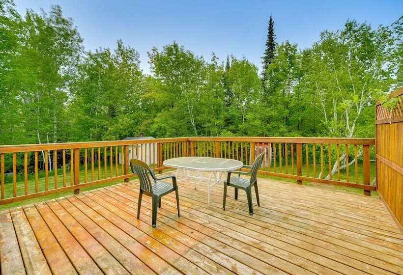 South Range Home   6 Mi To Lake Superior!