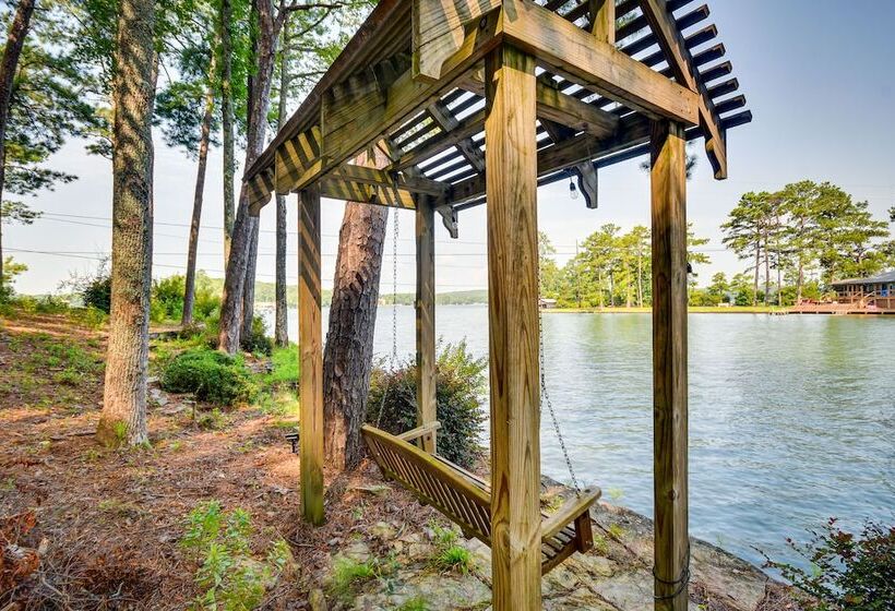 Spacious Alexander City Retreat W/ Private Dock!