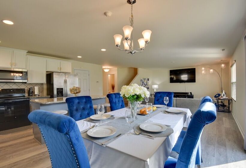 Spacious Gastonia Home W/ Pool Access!