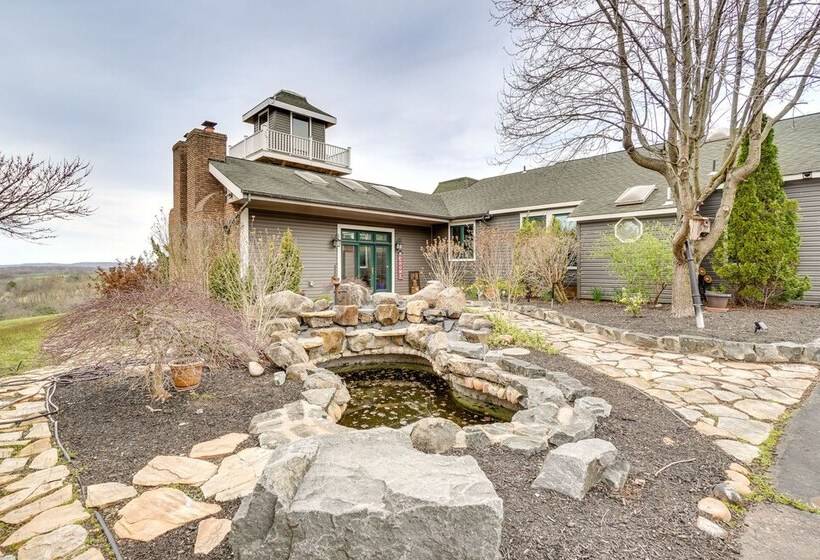 Spacious Virginia Retreat W/ Deck & Scenic Views!