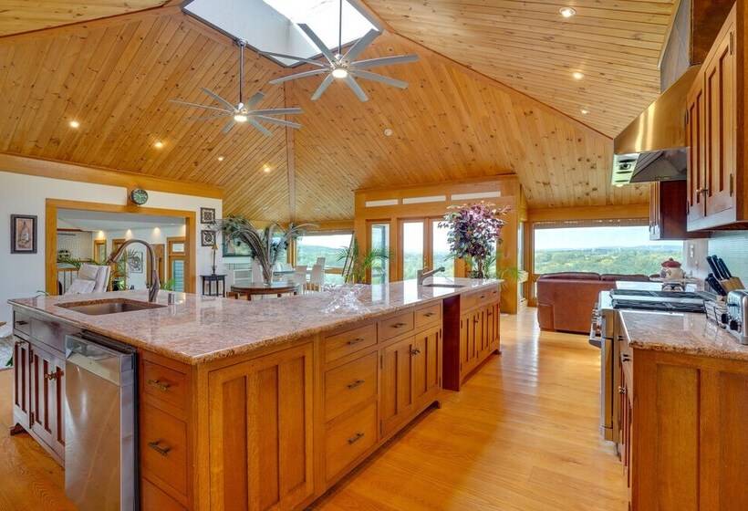 Spacious Virginia Retreat W/ Deck & Scenic Views!