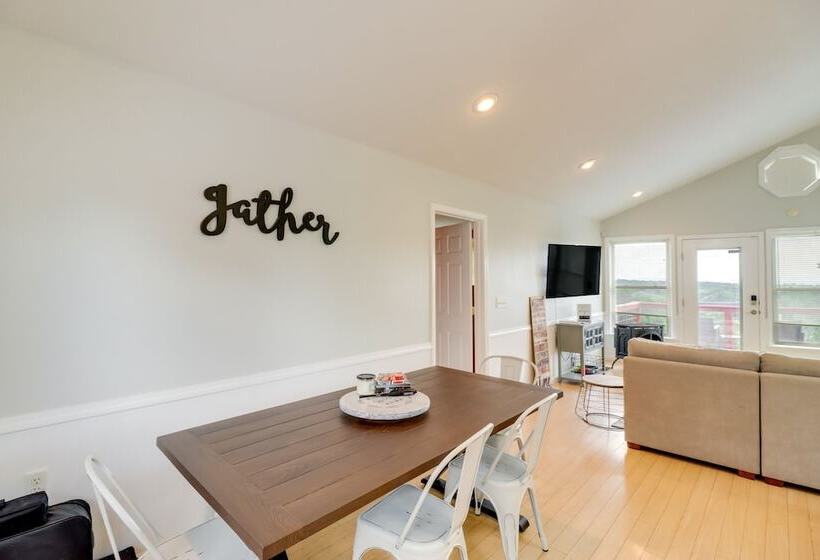 Spacious Yellville Retreat W/ Deck & Balcony