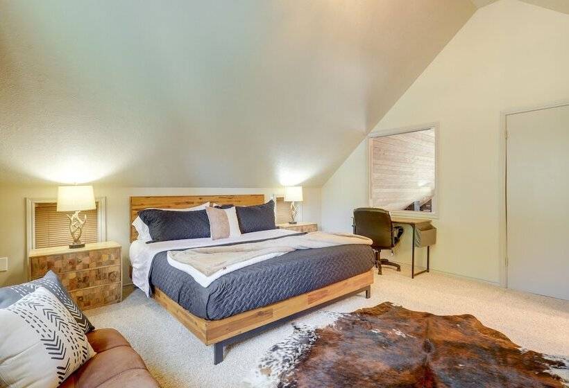 Stylish Angel Fire Cabin W/ Deck   2 Mi To Ski Mtn