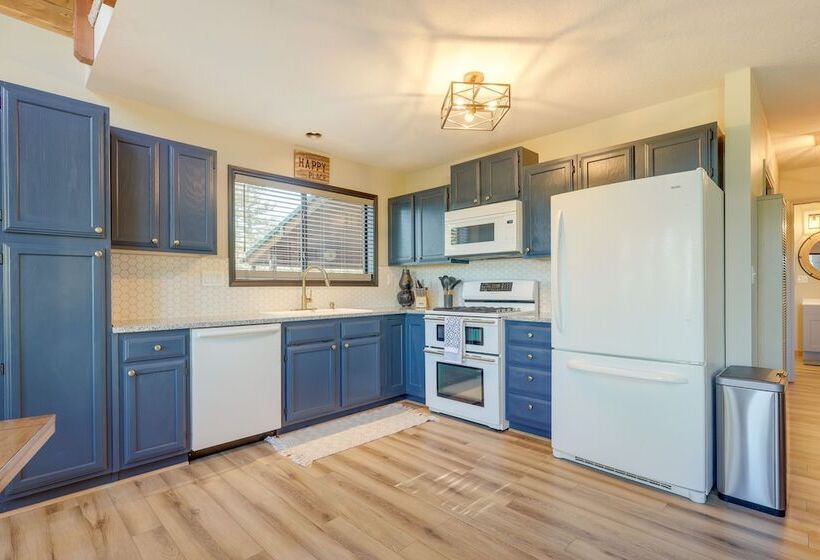 Stylish Angel Fire Cabin W/ Deck   2 Mi To Ski Mtn