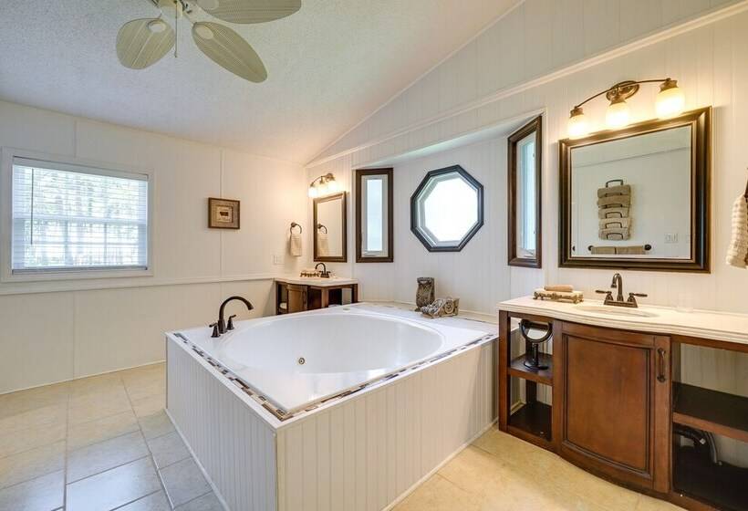 Sunny Bolivia Home W/ Spacious Yard!