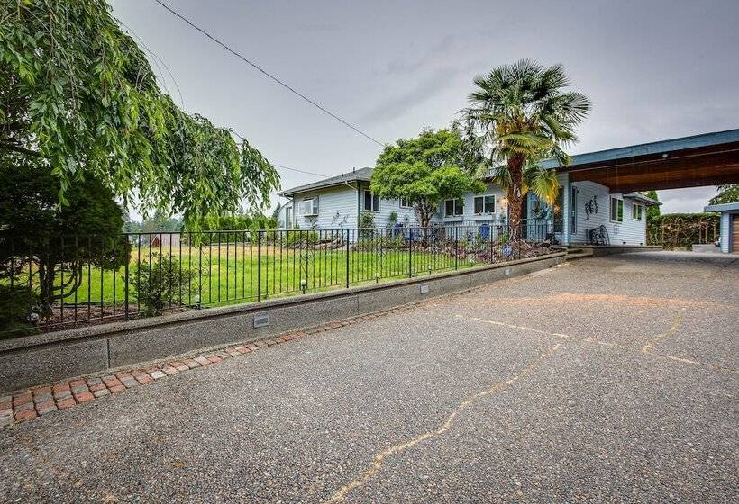 Tacoma Home On Steilacoom Lake W/ Dock!
