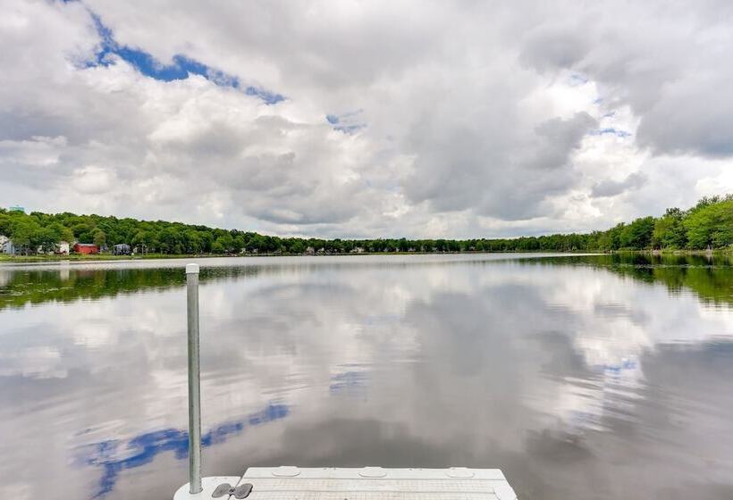 Tobyhanna Retreat W/ Deck, Pool + Lake Access!