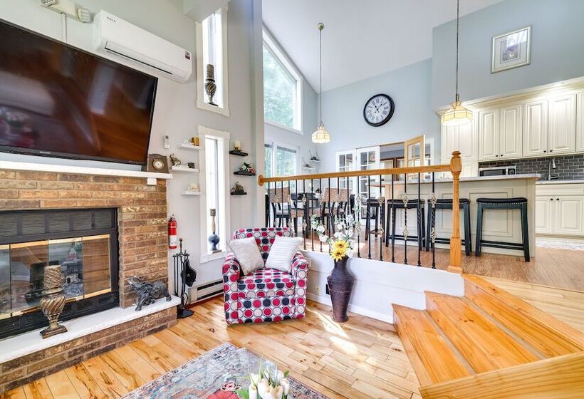 Tobyhanna Retreat W/ Deck, Pool + Lake Access!