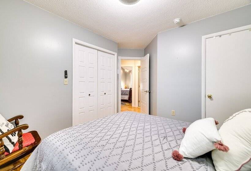 Tobyhanna Retreat W/ Deck, Pool + Lake Access!