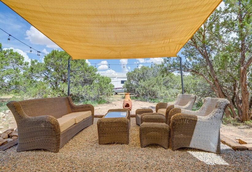 Tranquil Edgewood Retreat With Patio & Grill!