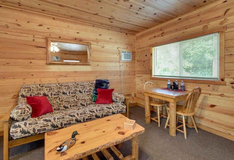 Walleye Cabin On Mille Lacs Lake: Boat + Fish!