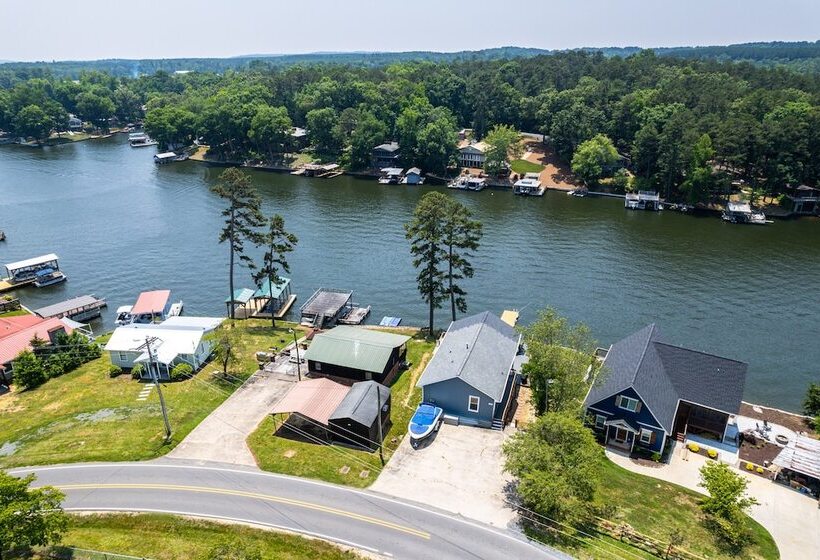 Waterfront Badin Lake Getaway: Boat Dock, Fire Pit