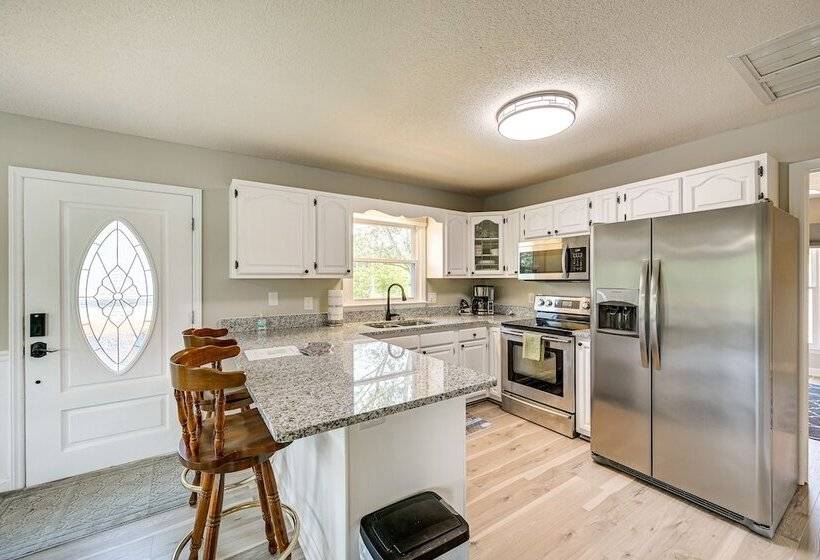 Waterfront Badin Lake Getaway: Boat Dock, Fire Pit