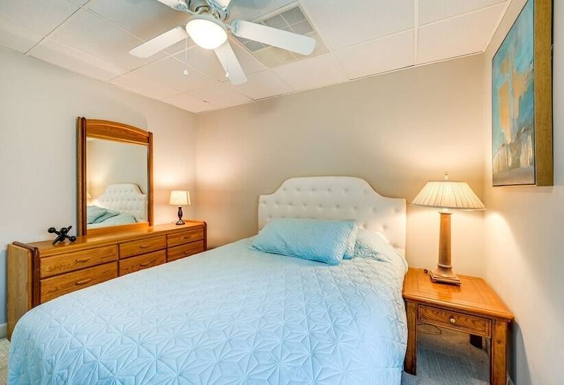 Waterfront Badin Lake Getaway: Boat Dock, Fire Pit