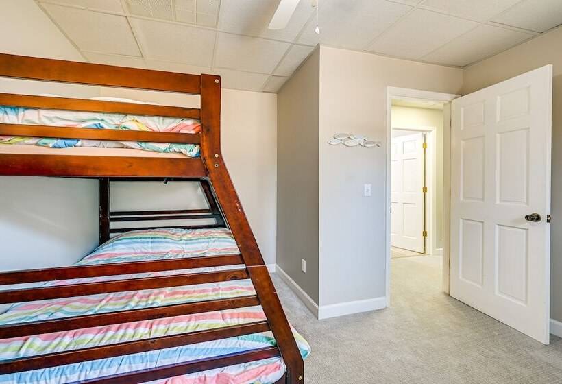 Waterfront Badin Lake Getaway: Boat Dock, Fire Pit