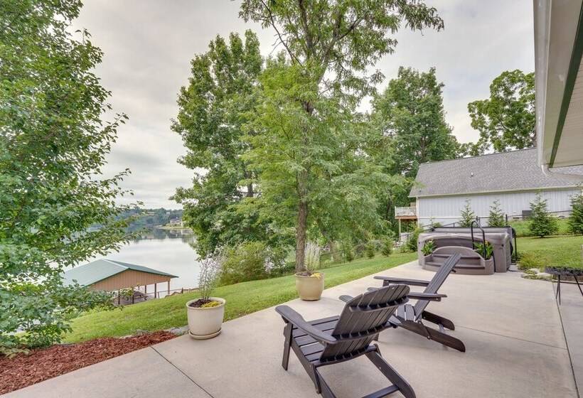 Waterfront Bristol Area Retreat W/ Boat Dock
