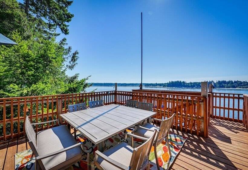 Private Beach At Waterfront Harstine Island Escape