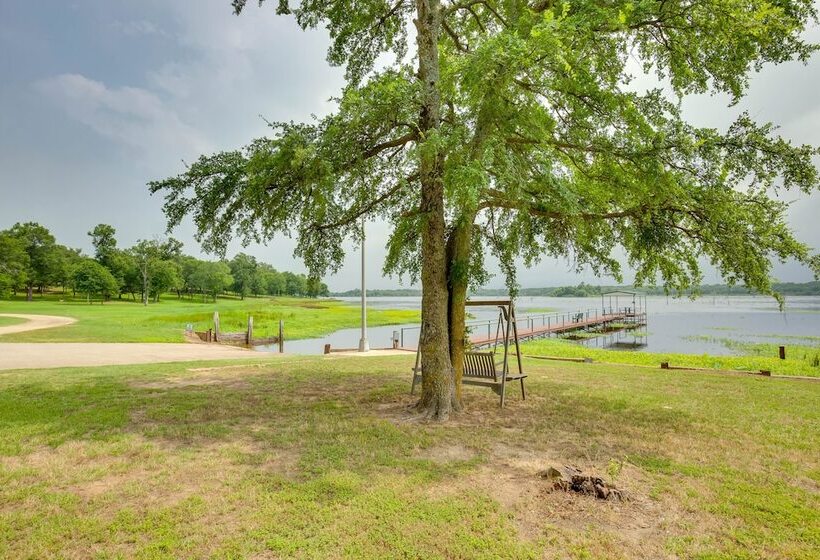 Waterfront Lake Fork Vacation Home W/ Boat Dock!