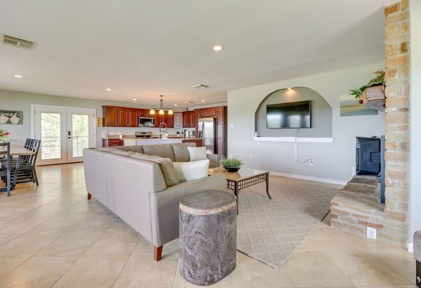 Waterfront Spicewood Home: Deck, Fire Pit & Grill