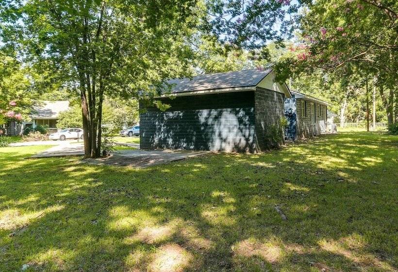 Casino Cottage  Getaway: 4 Mi To Choctaw Casino!