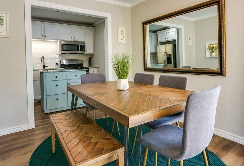 Casino Cottage  Getaway: 4 Mi To Choctaw Casino!