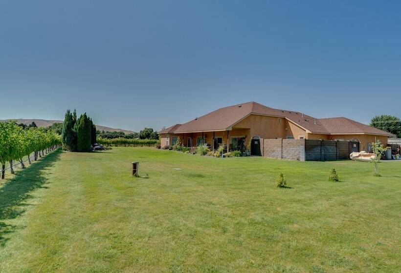 West Richland Home W/ Vineyard & Mountain Views!