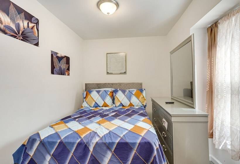 Wilmington Home ~ 28 Mi To Downtown Philadelphia!