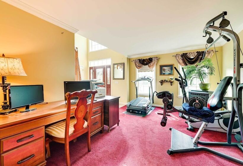 Woodsy Ballston Spa Home: 4 Mi To State Park!