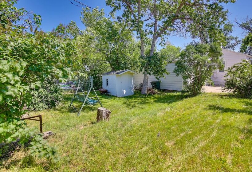 Wyoming Retreat W/ Furnished Porch, Near Fishing!