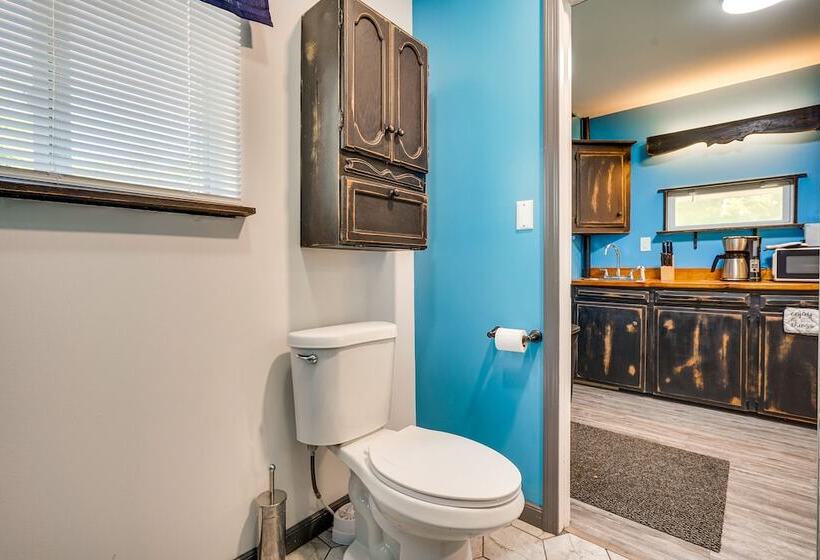 Zanesville Vacation Rental: 2 Mi To Downtown!