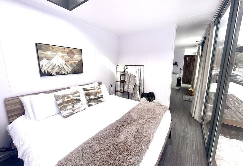 Wyld Glass Caves Durango