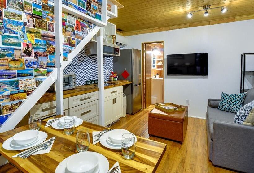 Adorable A Frame Cabin, Steps To Lake Cushman!