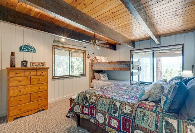 Airy Arnold Cabin Stay W/ Deck + Mountain Views!