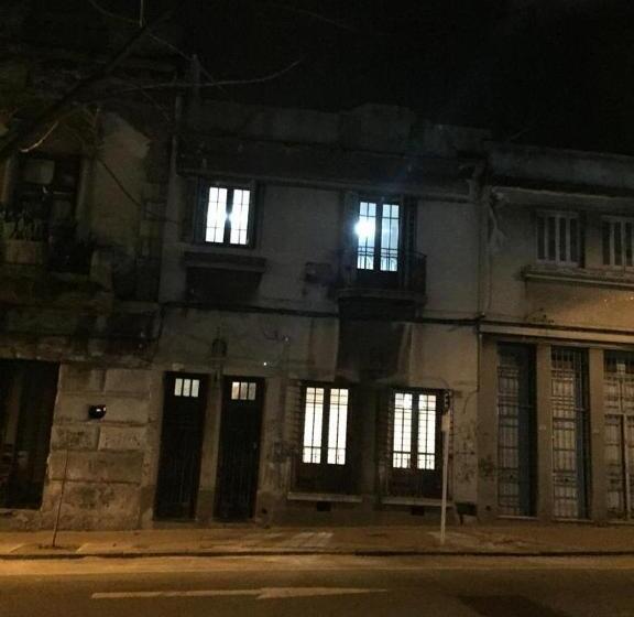 هاستل Ahivá Espacio Temporal