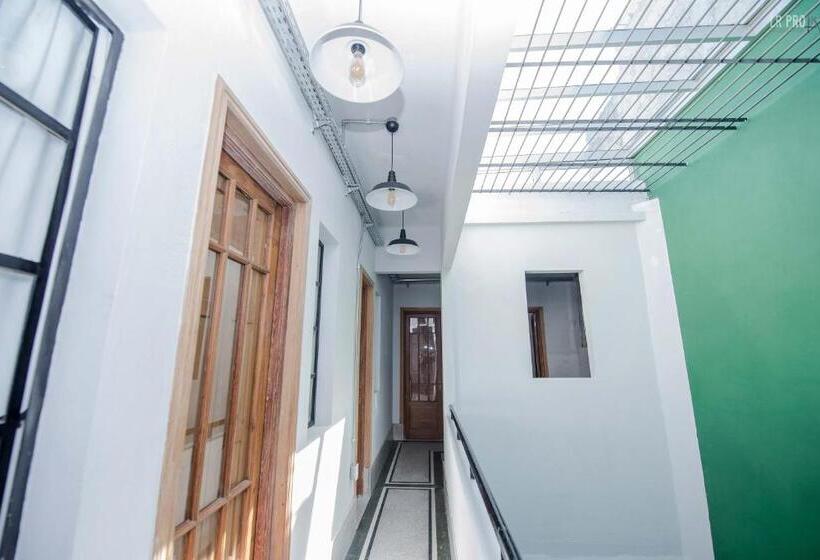 هاستل Ahivá Espacio Temporal