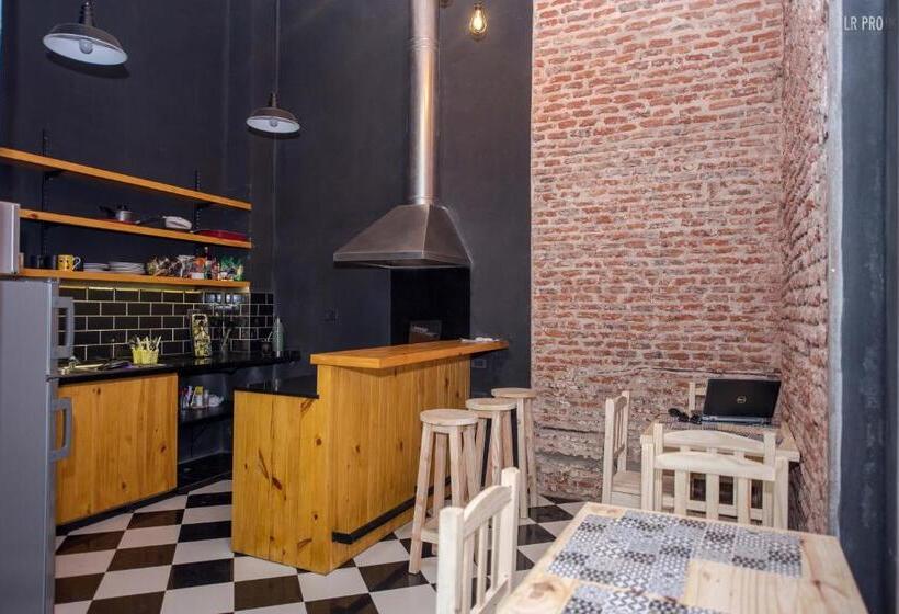 Общежитие Ahivá Espacio Temporal