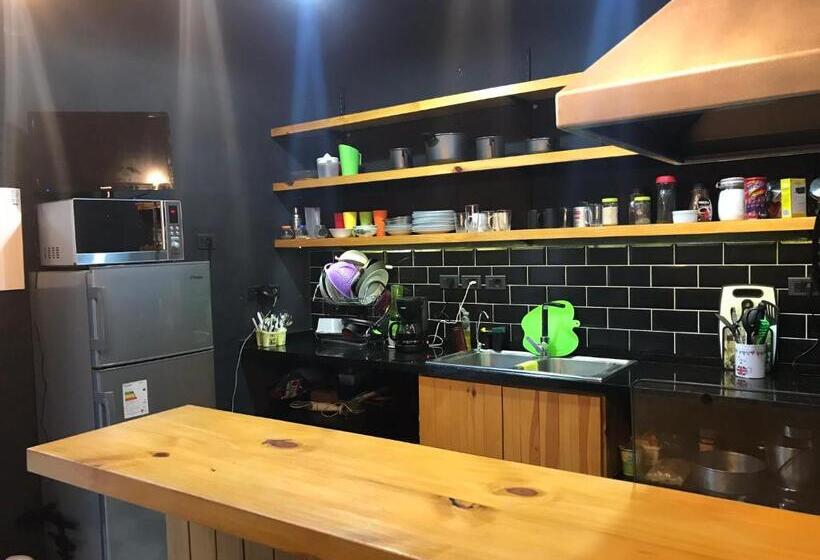 هاستل Ahivá Espacio Temporal