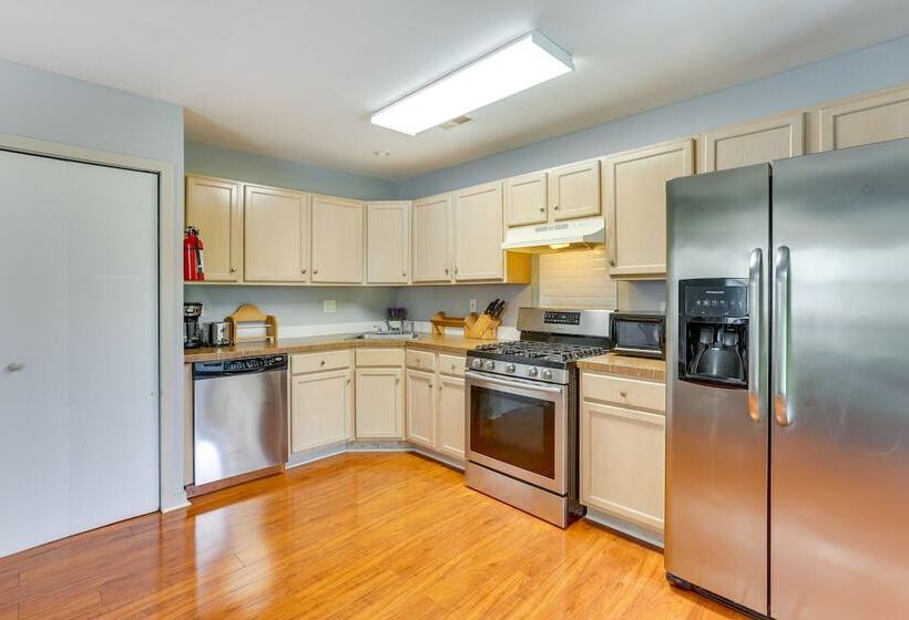 Atlantic City Abode   Walk To Beach & Boardwalk!