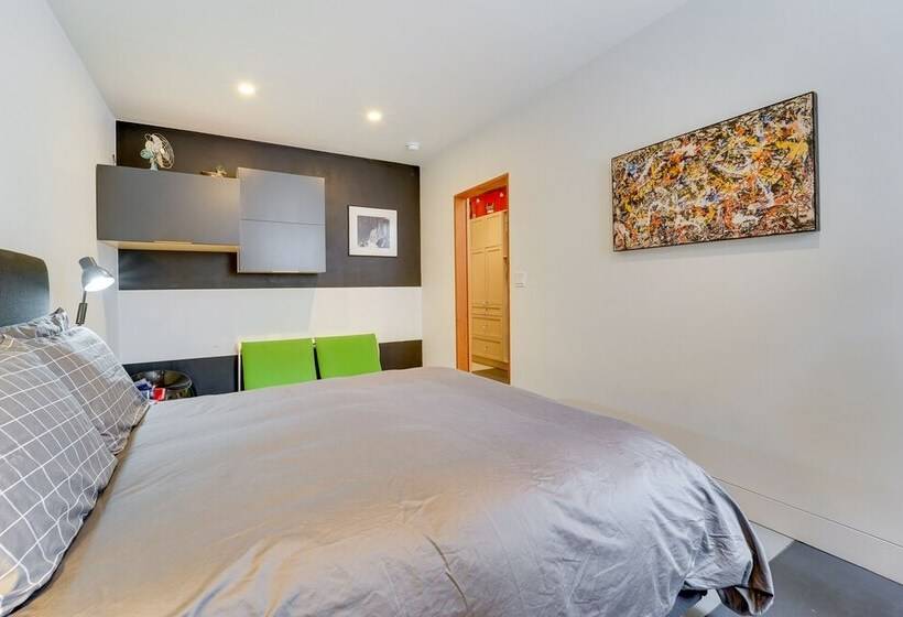 Bayfield Waterfront Cabin: Game Room & Lake Views!