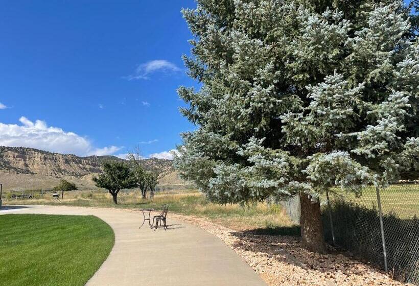 مبيت وإفطار Bryce Canyon Country Inn