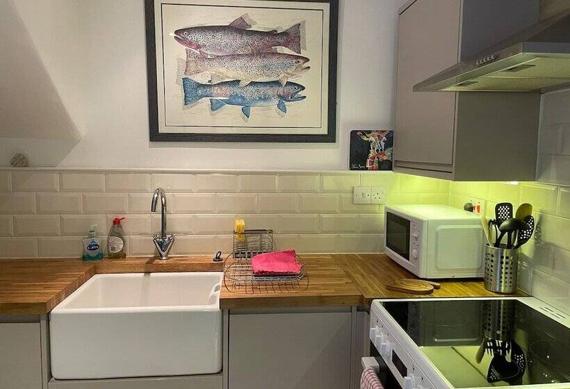 민박 The Fiddichside Inn