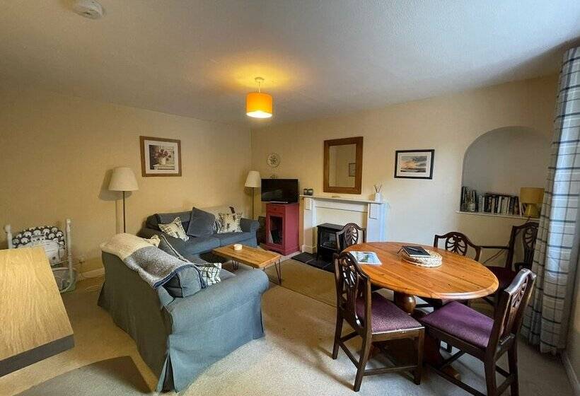 민박 The Fiddichside Inn